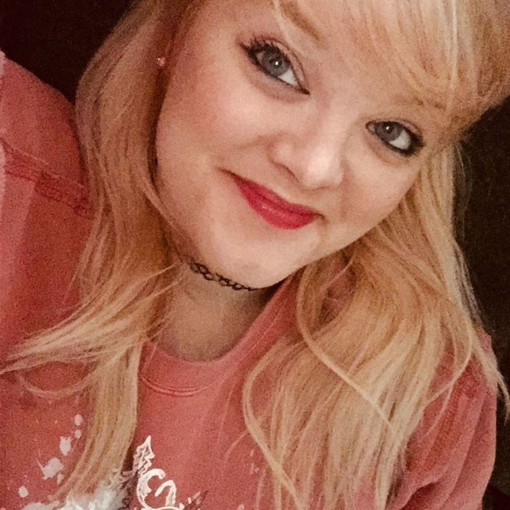 Meet your Posher, Michala